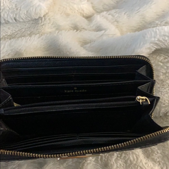 Kate Spade wallet - Picture 4 of 7